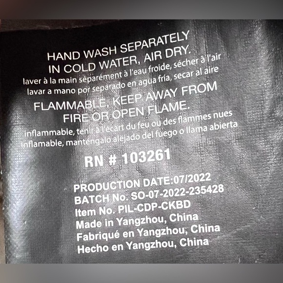 Chucky 20” PAL-O Character Pillow, based on the iconic horror movie Child’s Play - Picture 4 of 4